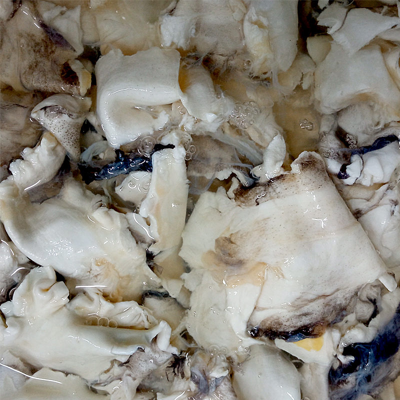 BACALAO TRIPAS SALADAS BANDEJA 1Kg. 